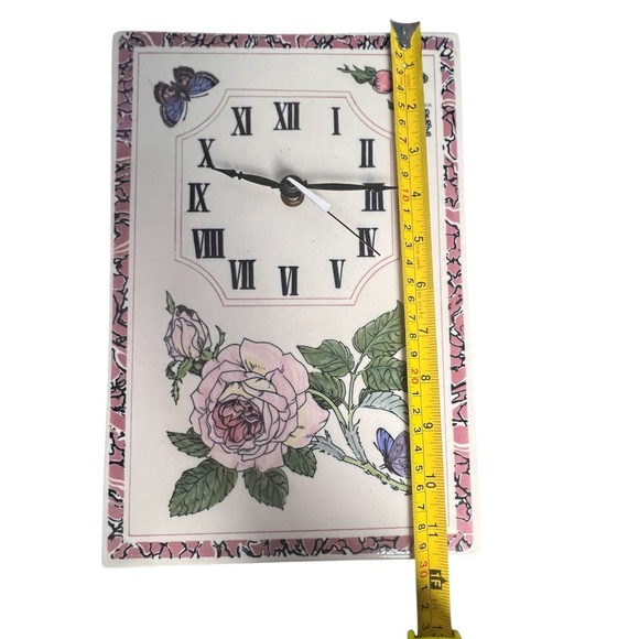 Ceramic Sandy Clough Floral Wall Clock Roses & Butterflie, Vintage Used AS-IS - Picture 4 of 6